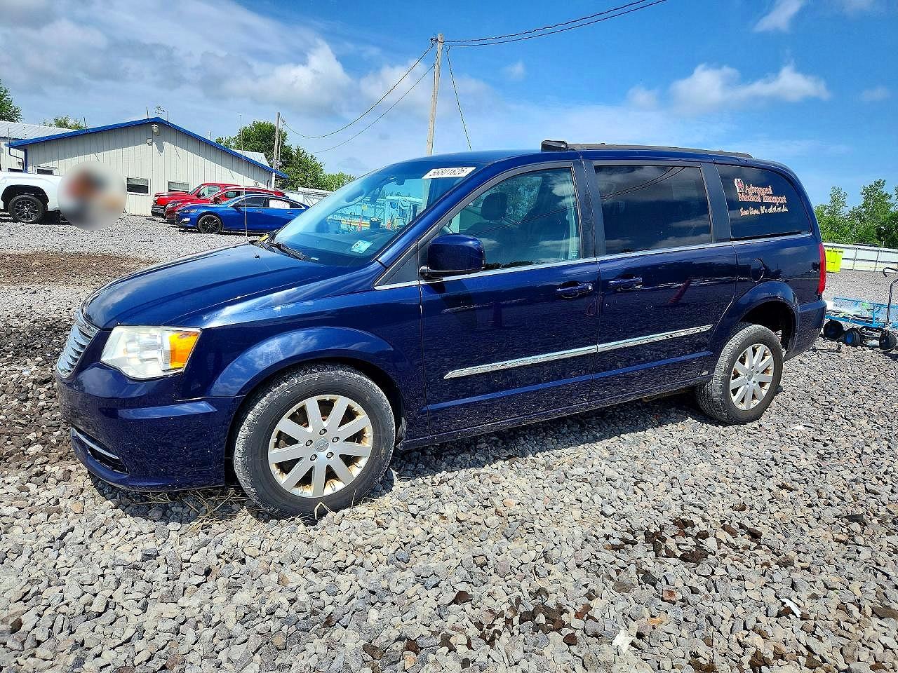 Salvage Chrysler Minivan Image