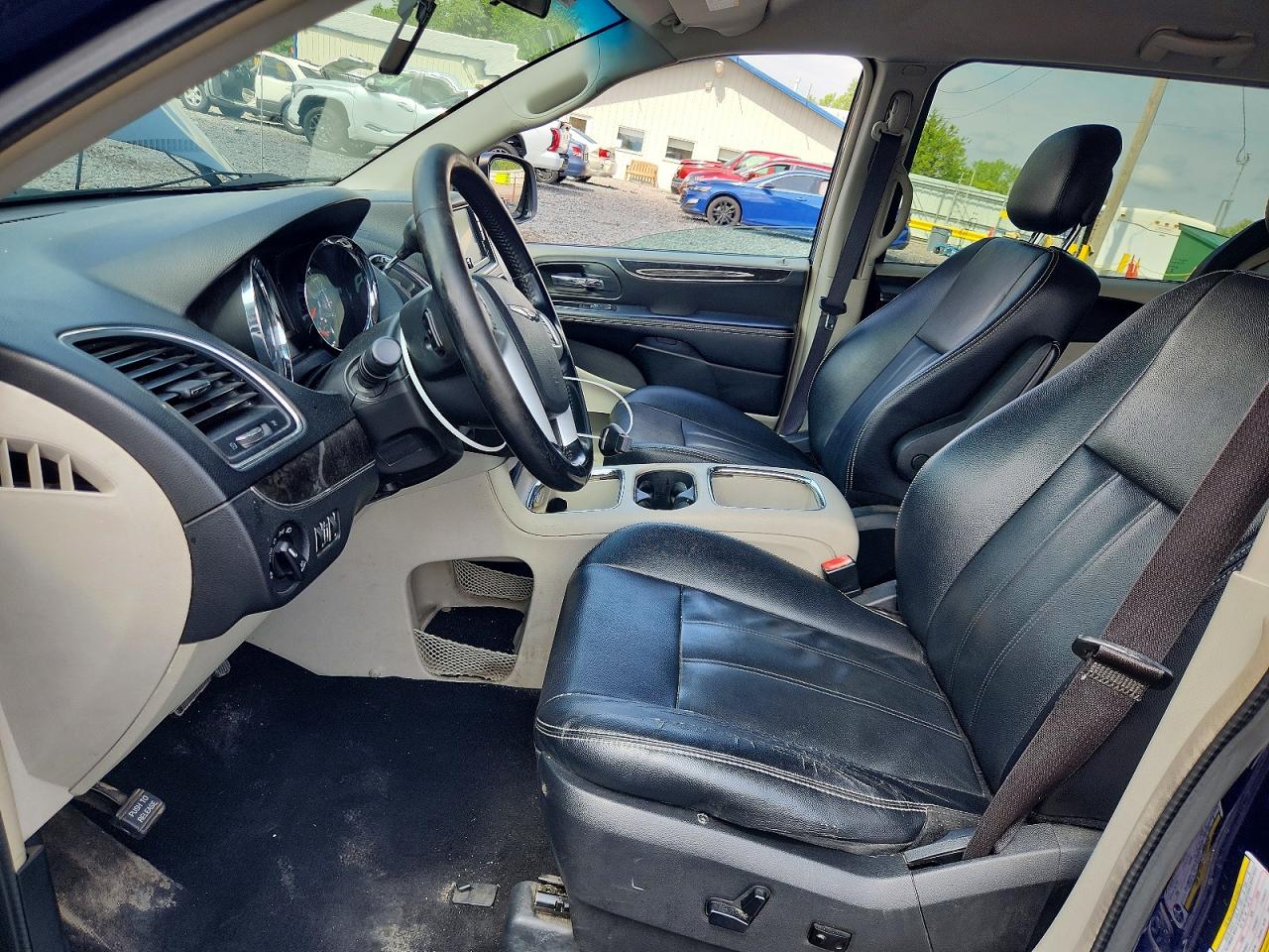 Chrysler Minivan Touring