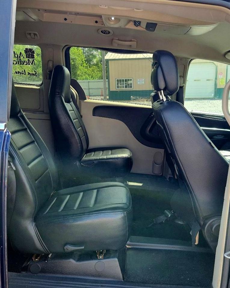 Chrysler Minivan Touring
