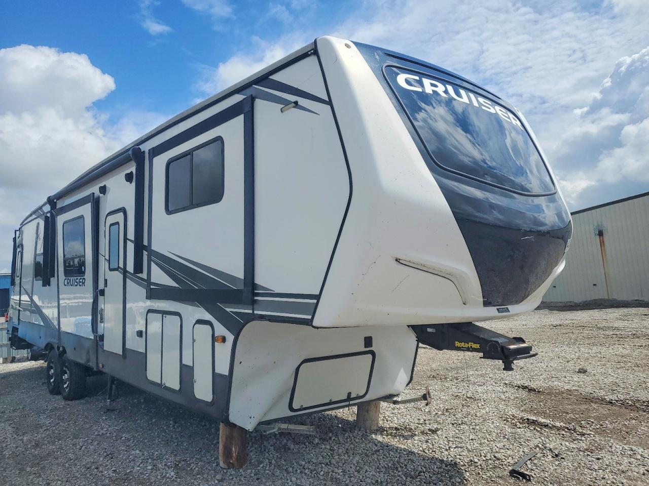 Salvage Cruiser Trailers Image