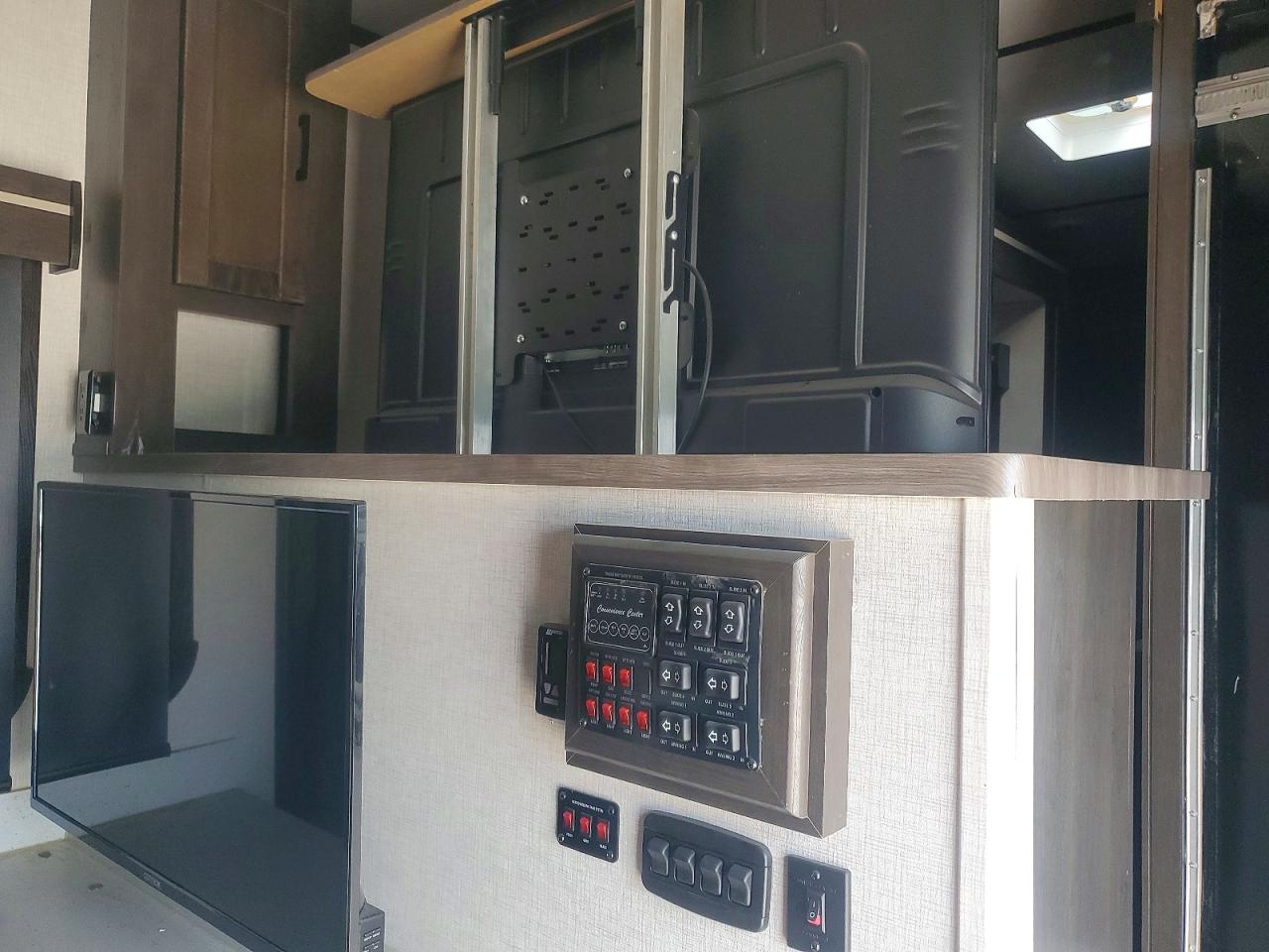 Cruiser Trailers