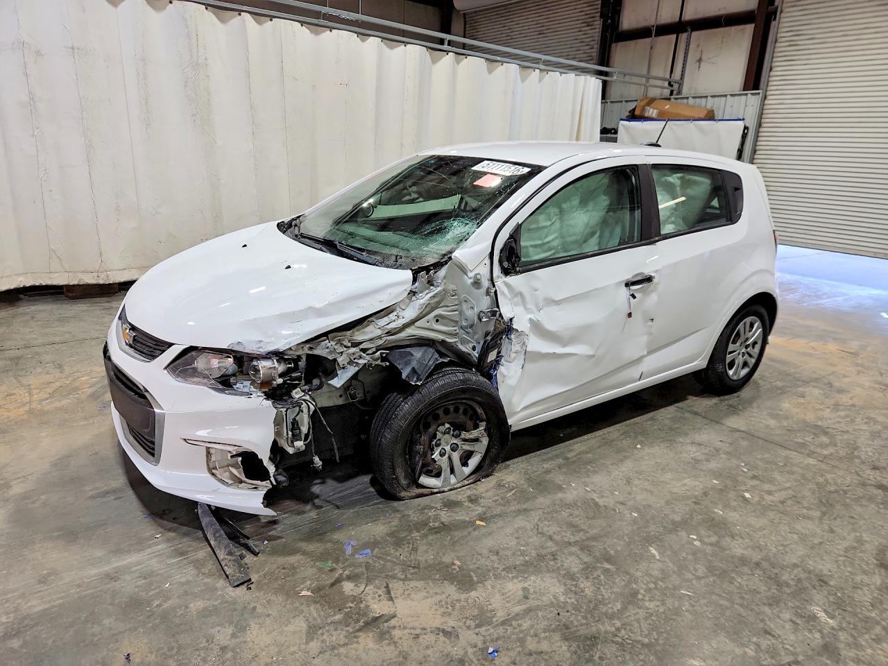 Salvage Chevrolet Sonic Image