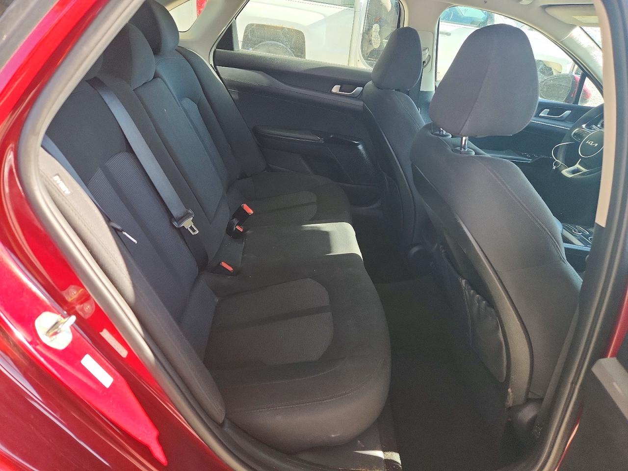 Kia K5 Lxs