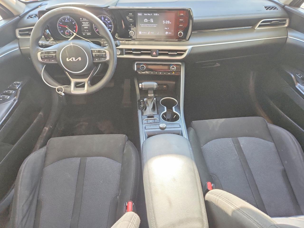 Kia K5 Lxs