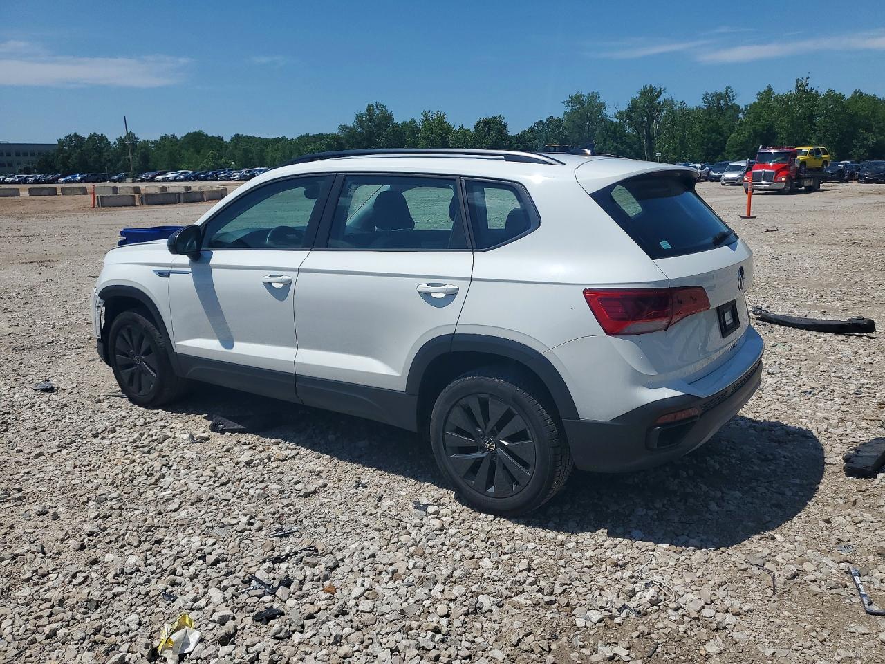 Volkswagen Taos S