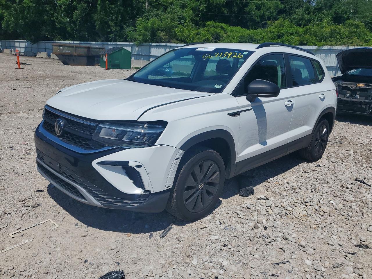 Salvage Volkswagen Taos Image