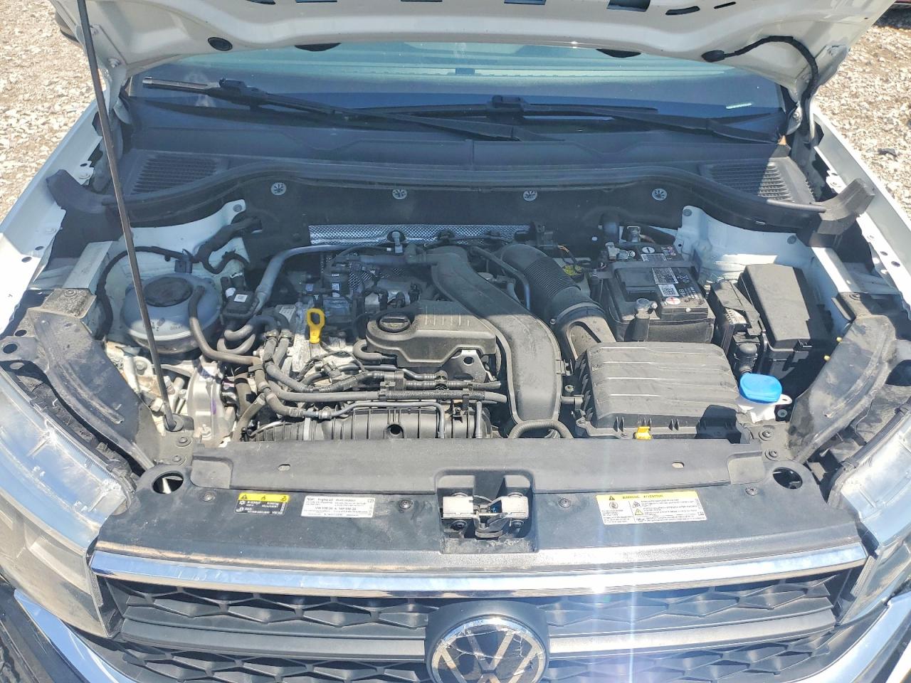 Volkswagen Taos S