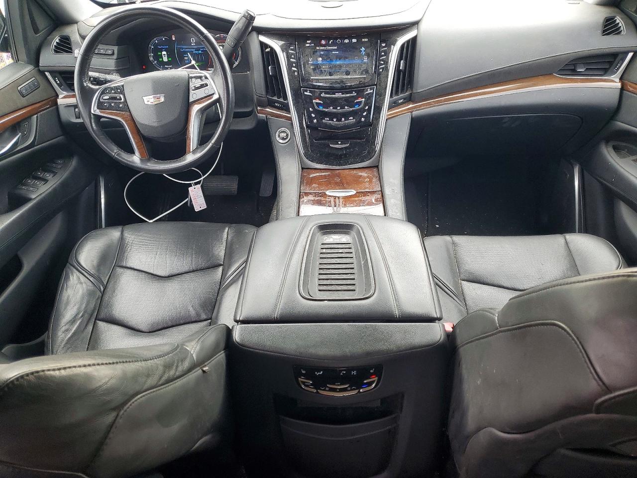 Cadillac Escalade Premium Luxury