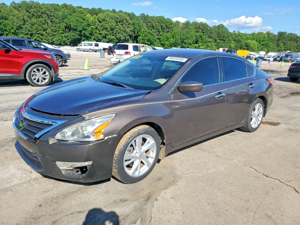 Salvage Nissan Altima Image