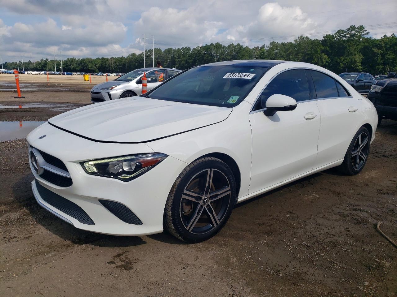 Salvage Mercedes-Benz Cla-class Image