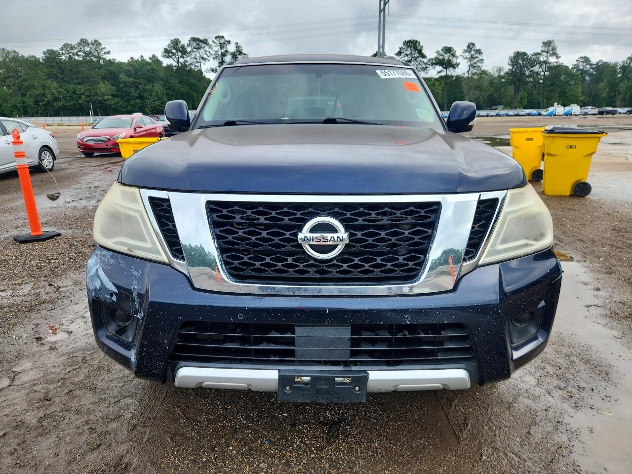 Nissan Armada Sv