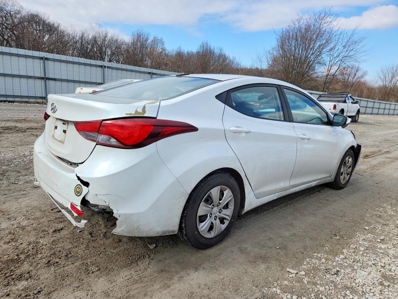 Hyundai ELANTRA Se