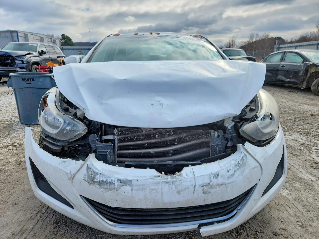 Hyundai ELANTRA Se