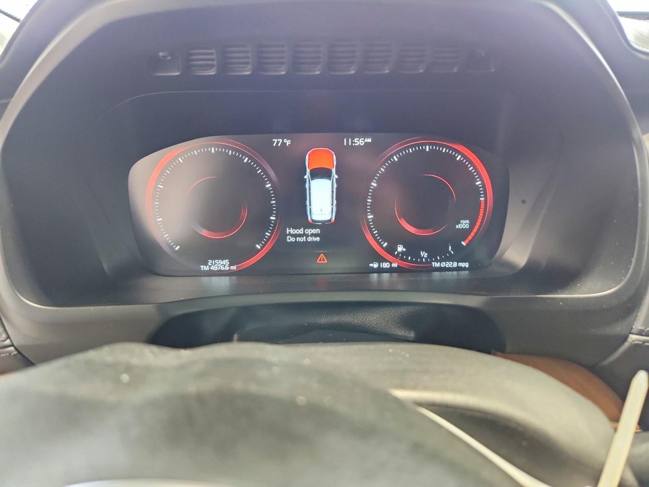 Volvo XC90 T6