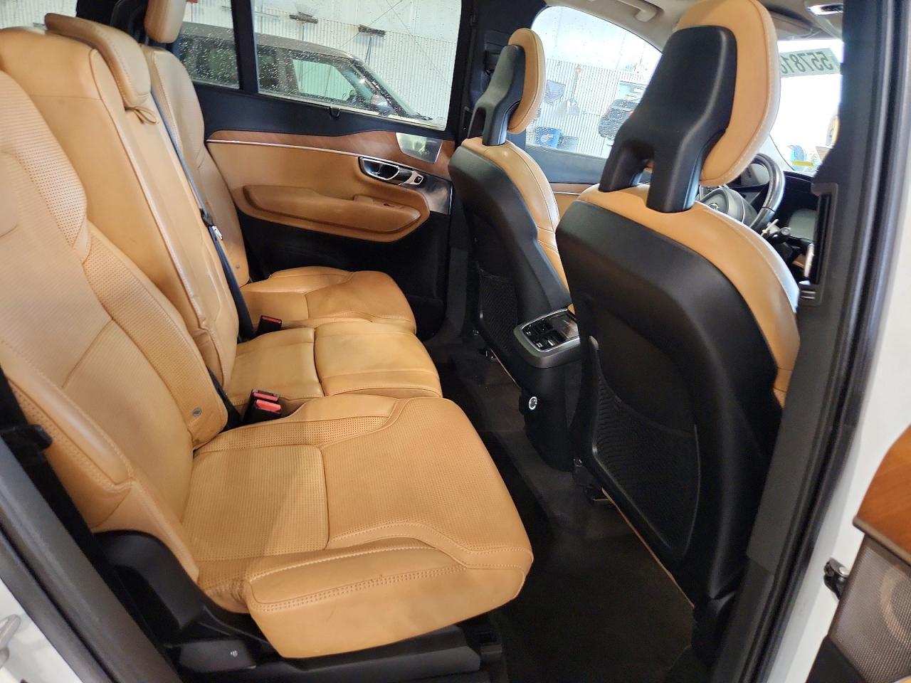 Volvo XC90 T6