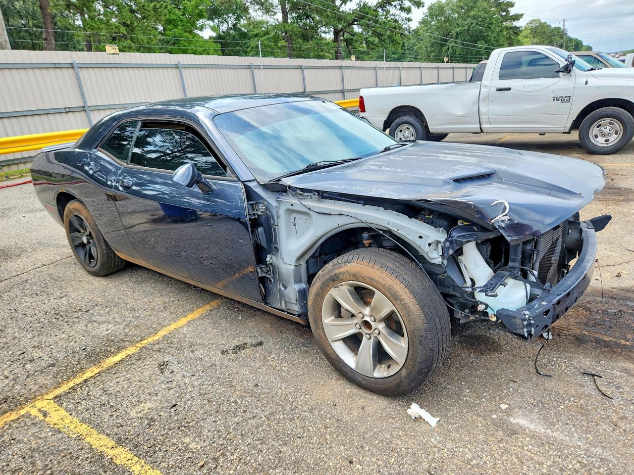 Dodge Challenger Sxt
