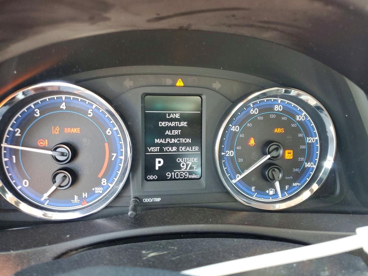 Toyota Corolla Le