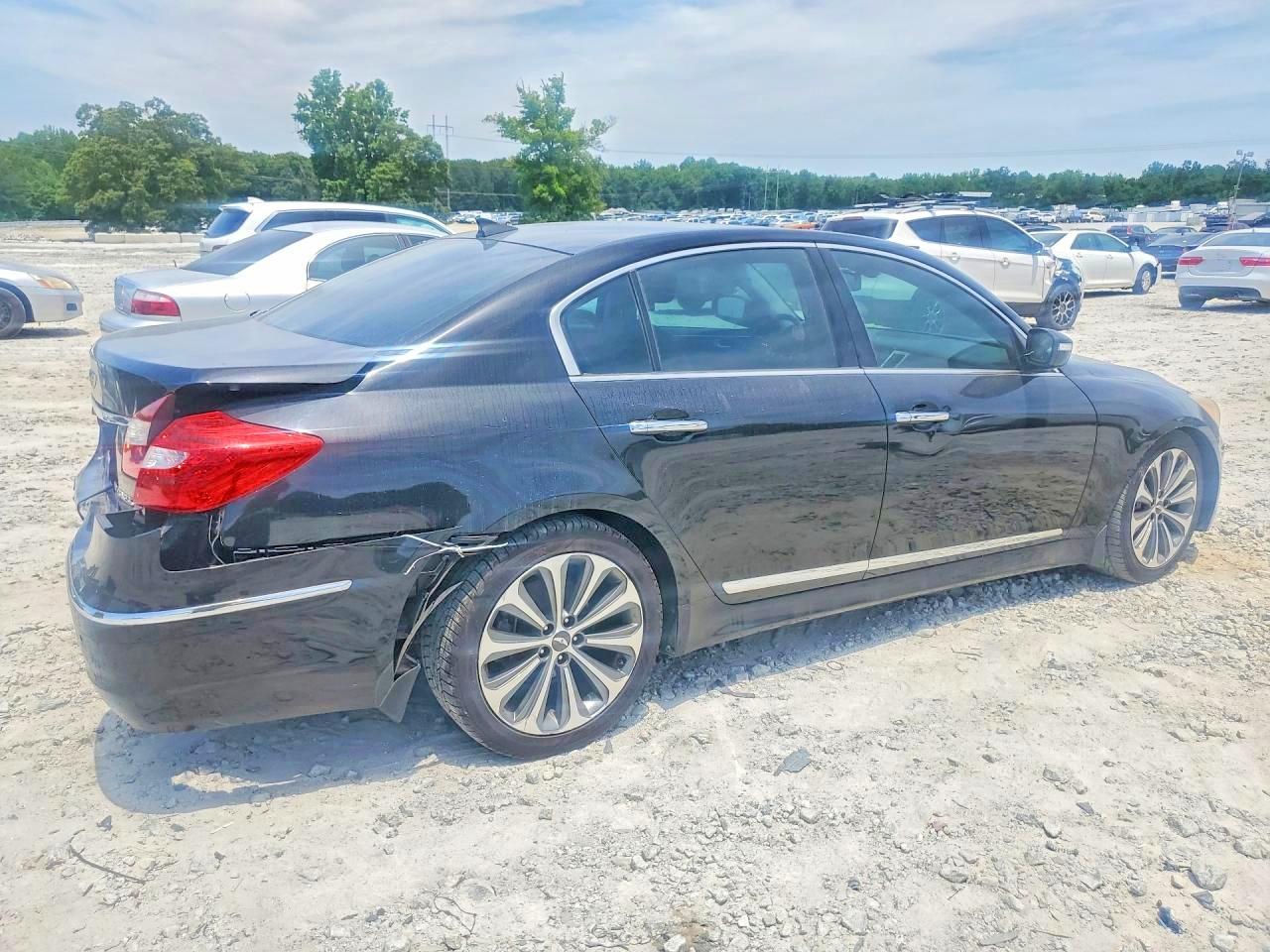 Hyundai Genesis 5.0l
