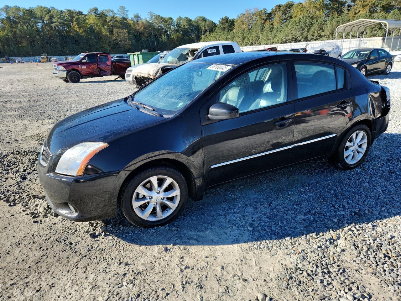 Salvage Nissan Sentra Image