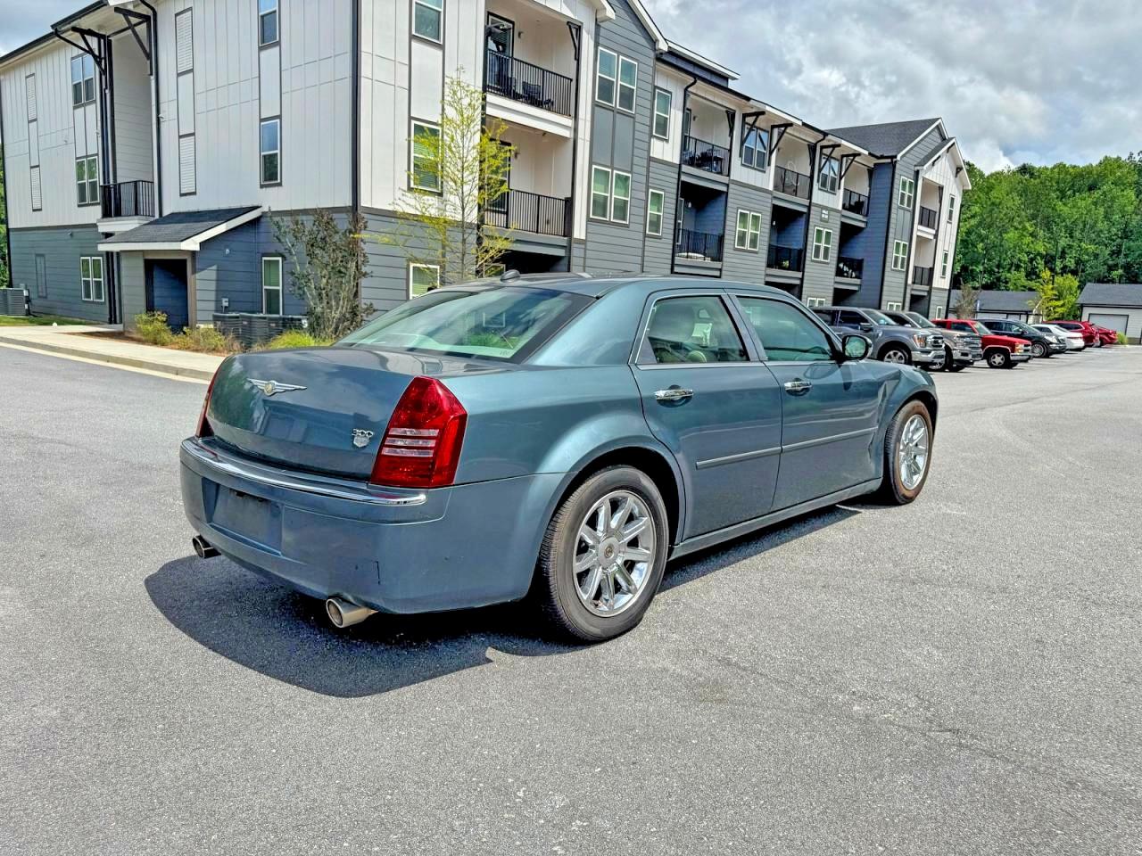Chrysler 300