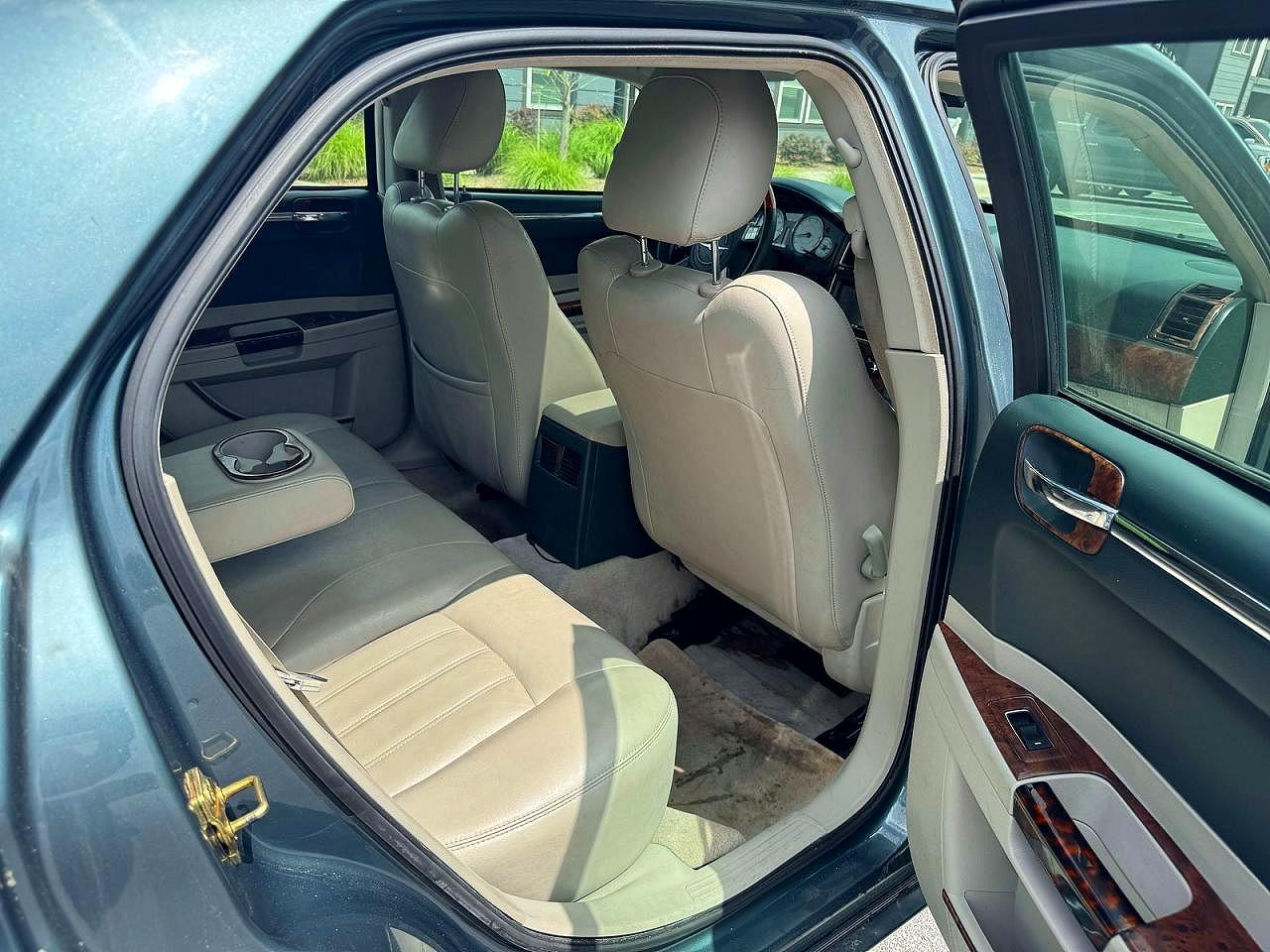 Chrysler 300