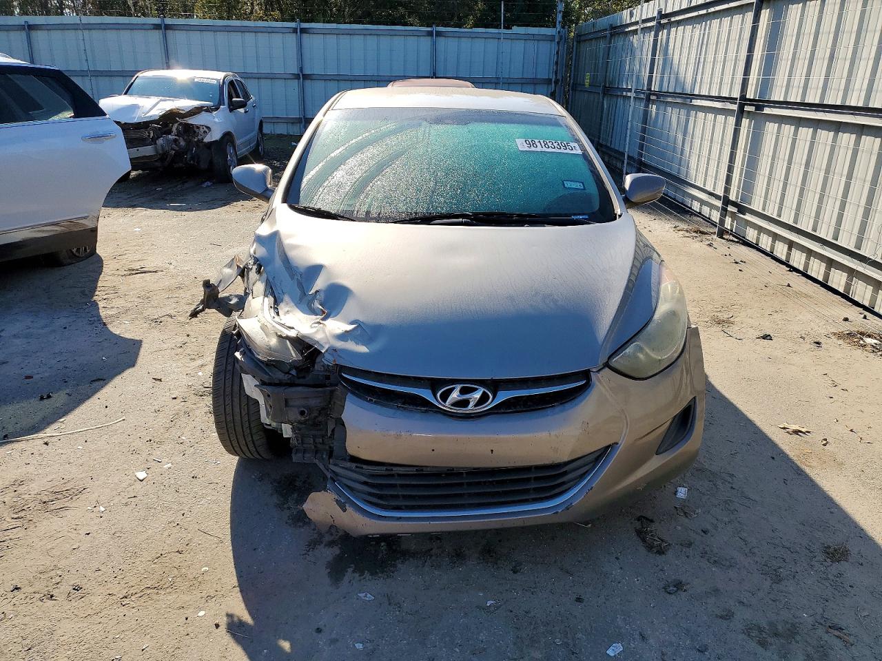 Hyundai ELANTRA Gls