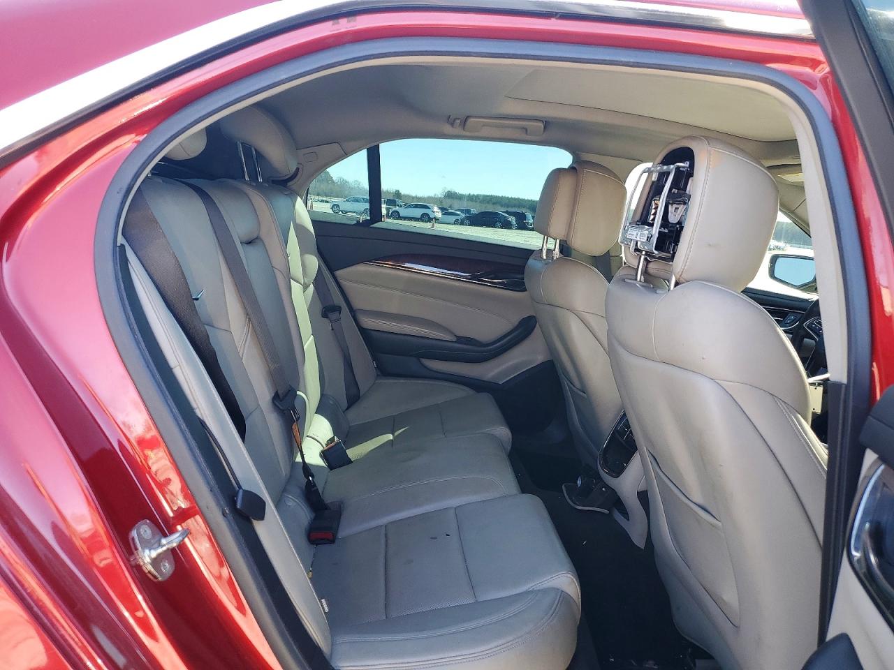 Cadillac CTS Luxury Collection