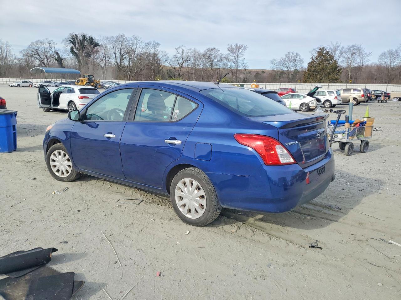 Nissan Versa Sv