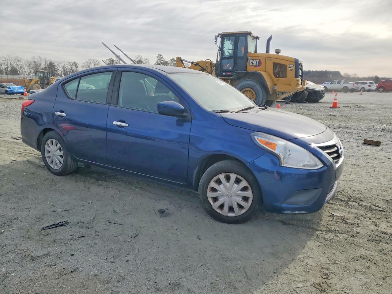 Nissan Versa Sv