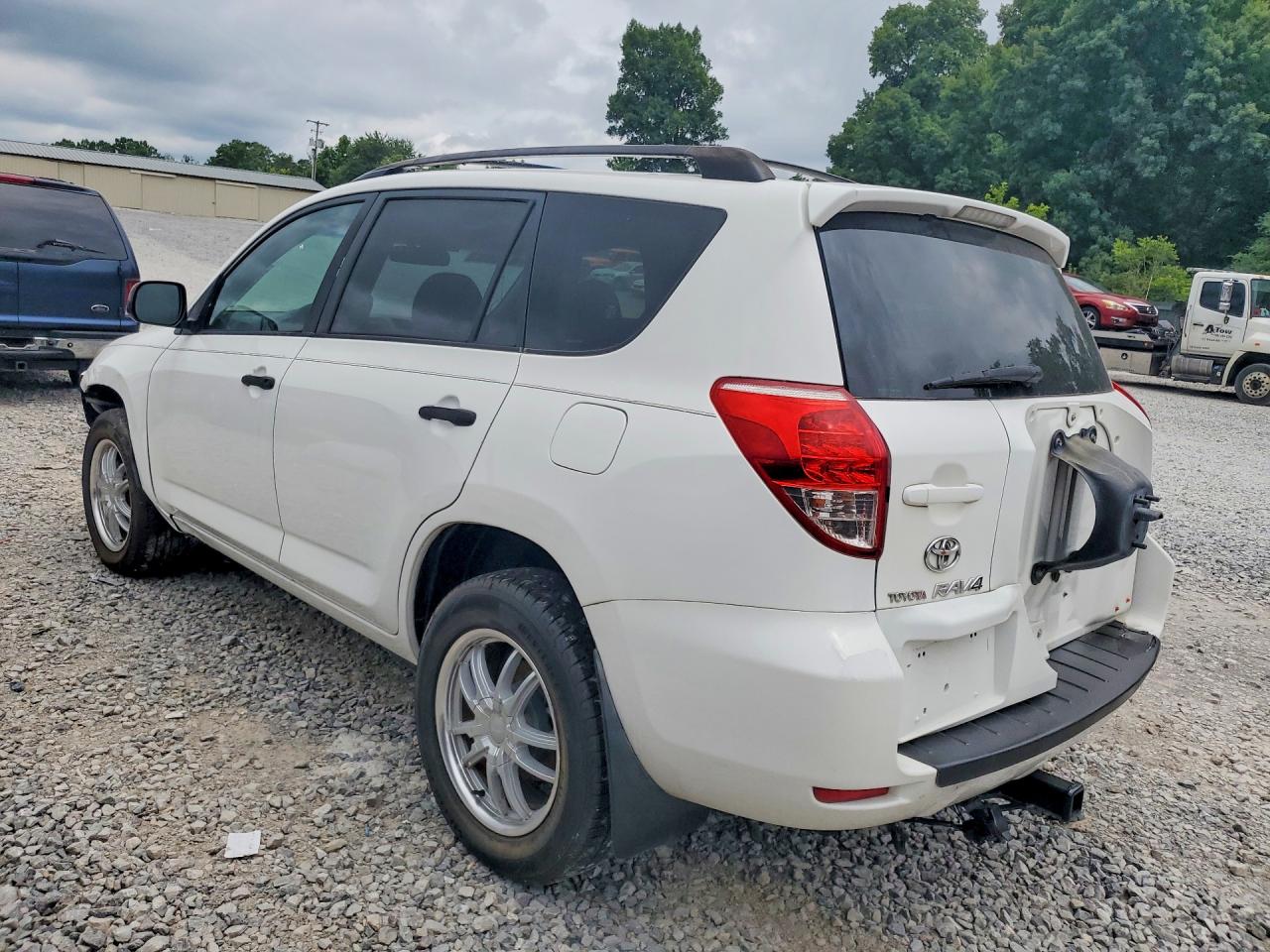Toyota RAV4 Base