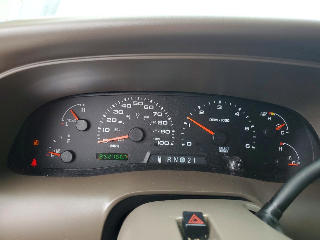Ford Excursion Xlt