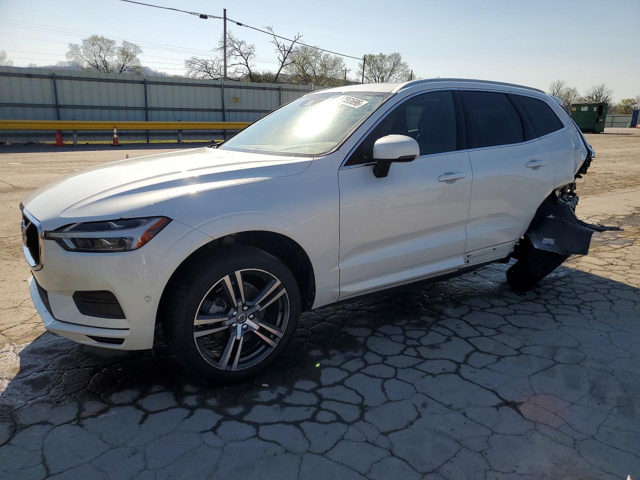 Salvage Volvo XC60 Image