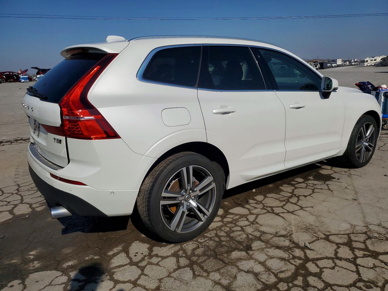 Volvo XC60 T5