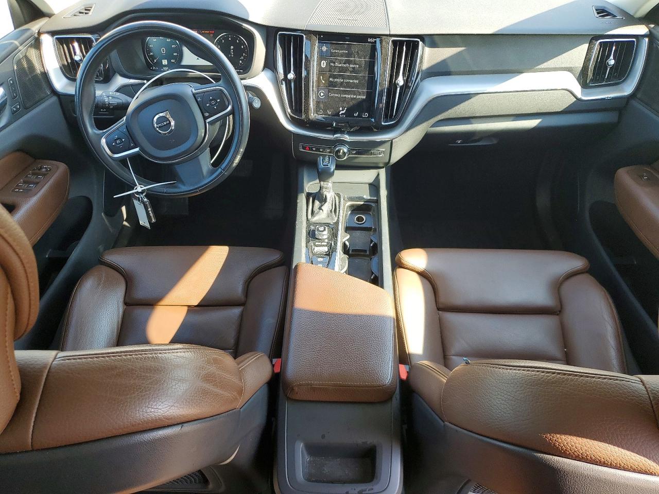 Volvo XC60 T5