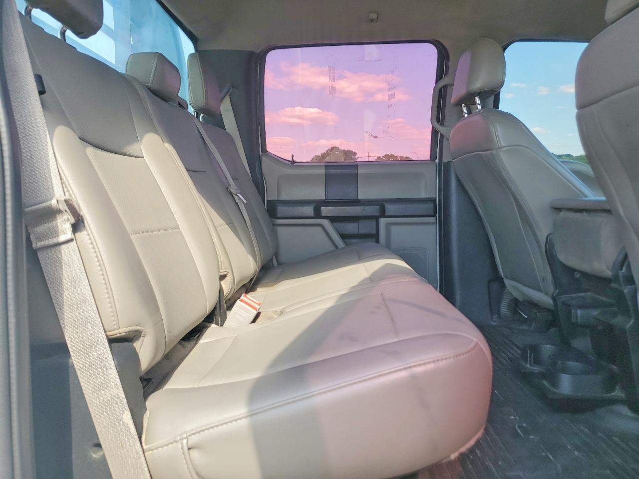 Ford F-350 Super Duty
