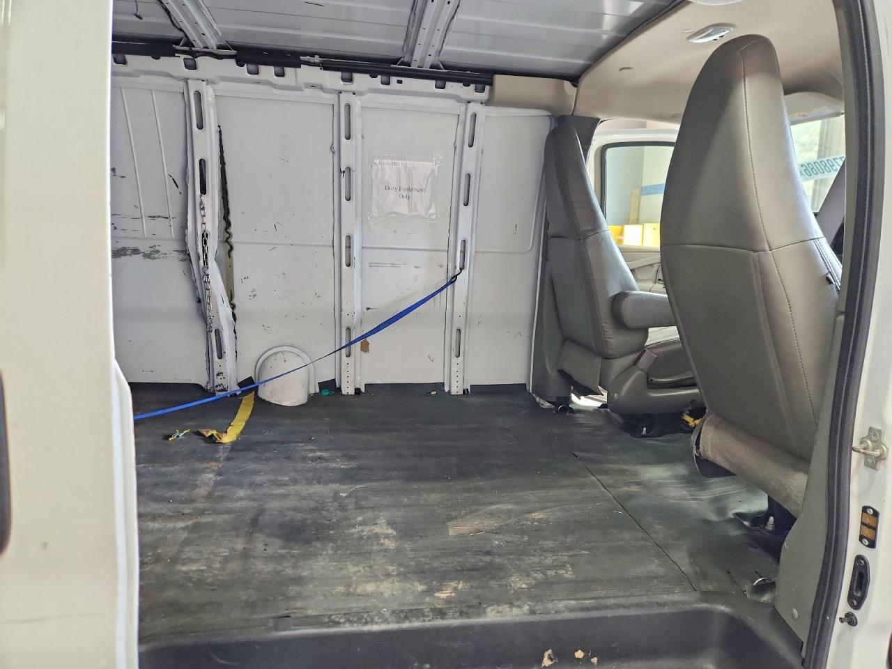 Chevrolet Express 4lt