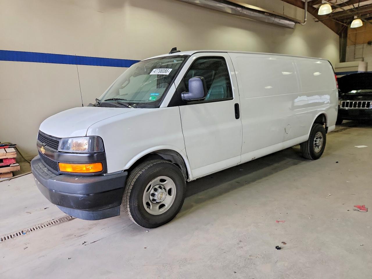 Salvage Chevrolet Express Image