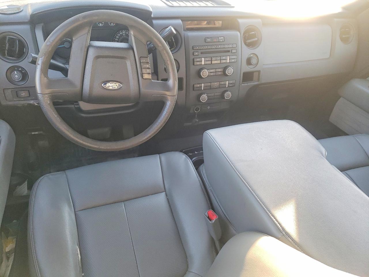 Ford F-150 Super Cab