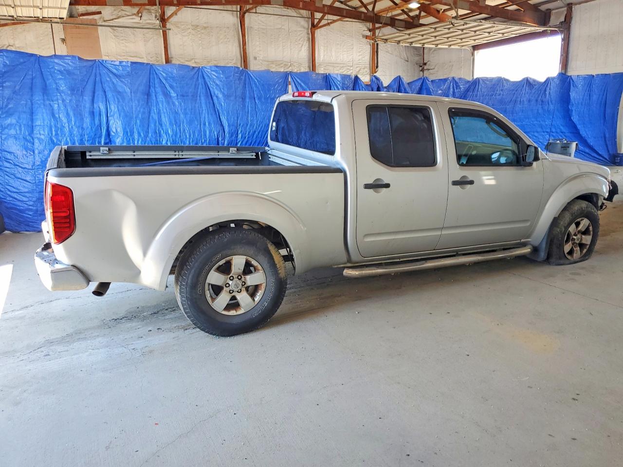 Nissan Frontier Se V6