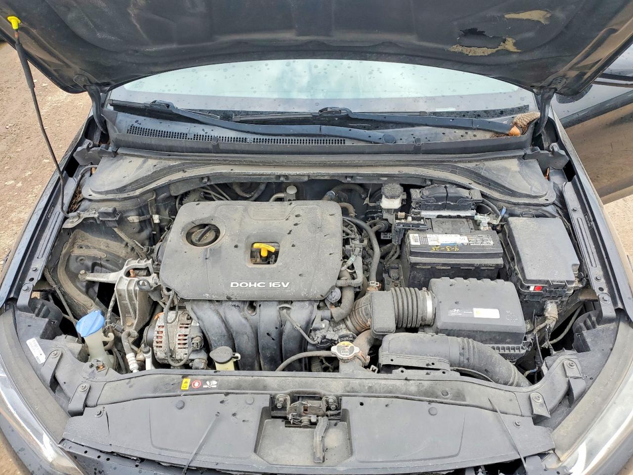 Hyundai ELANTRA Sel