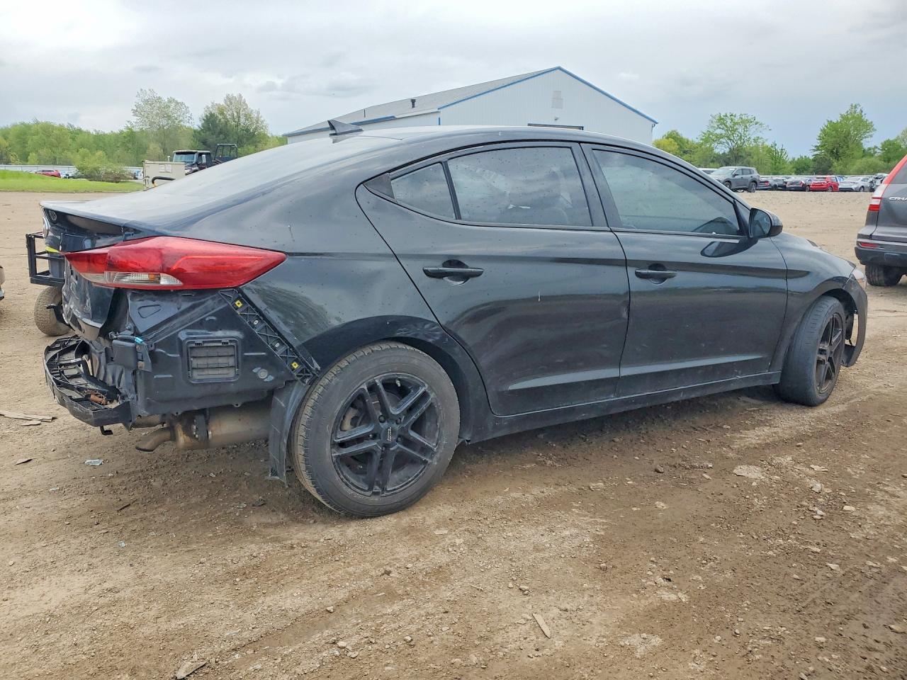Hyundai ELANTRA Sel