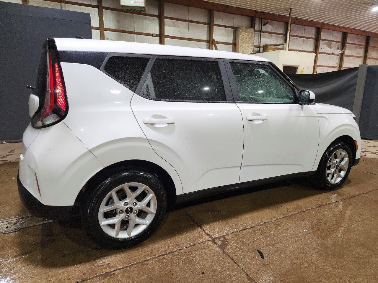 Kia Soul Lx