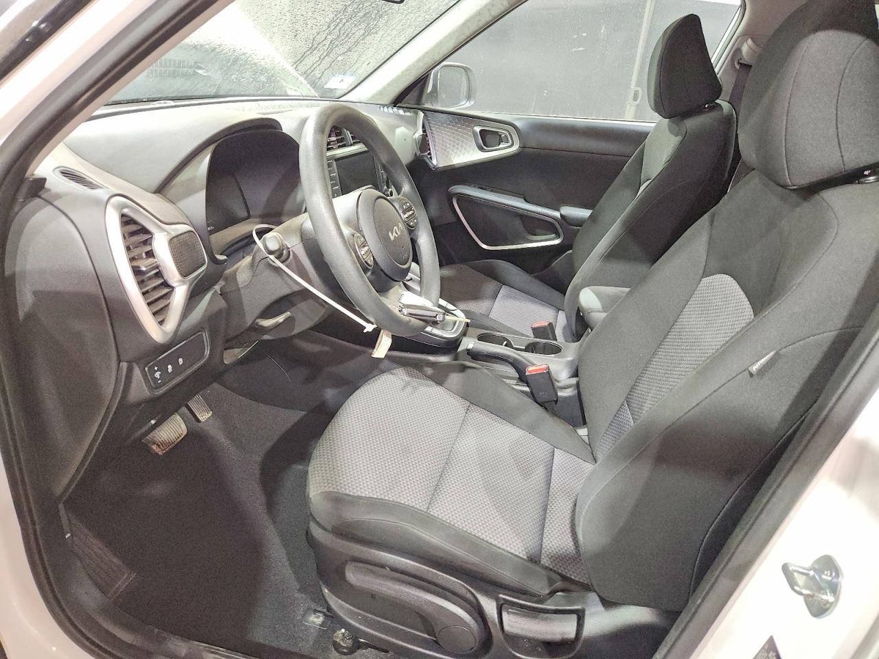 Kia Soul Lx