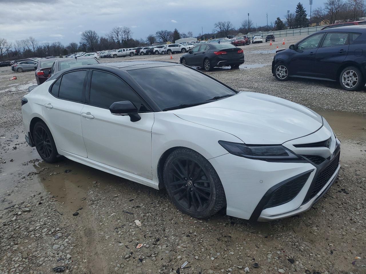 Toyota Camry Xse