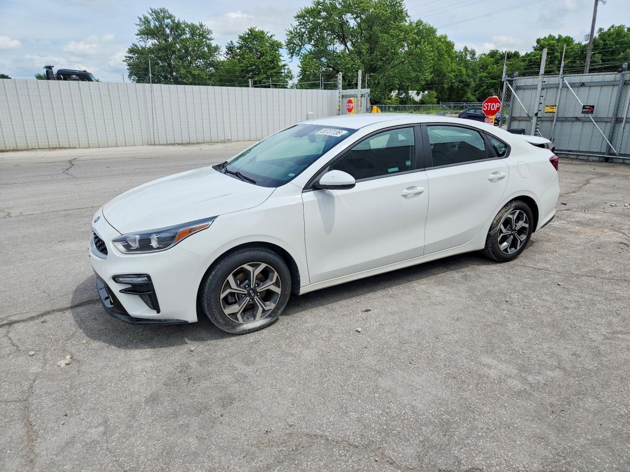 Salvage Kia Forte Image