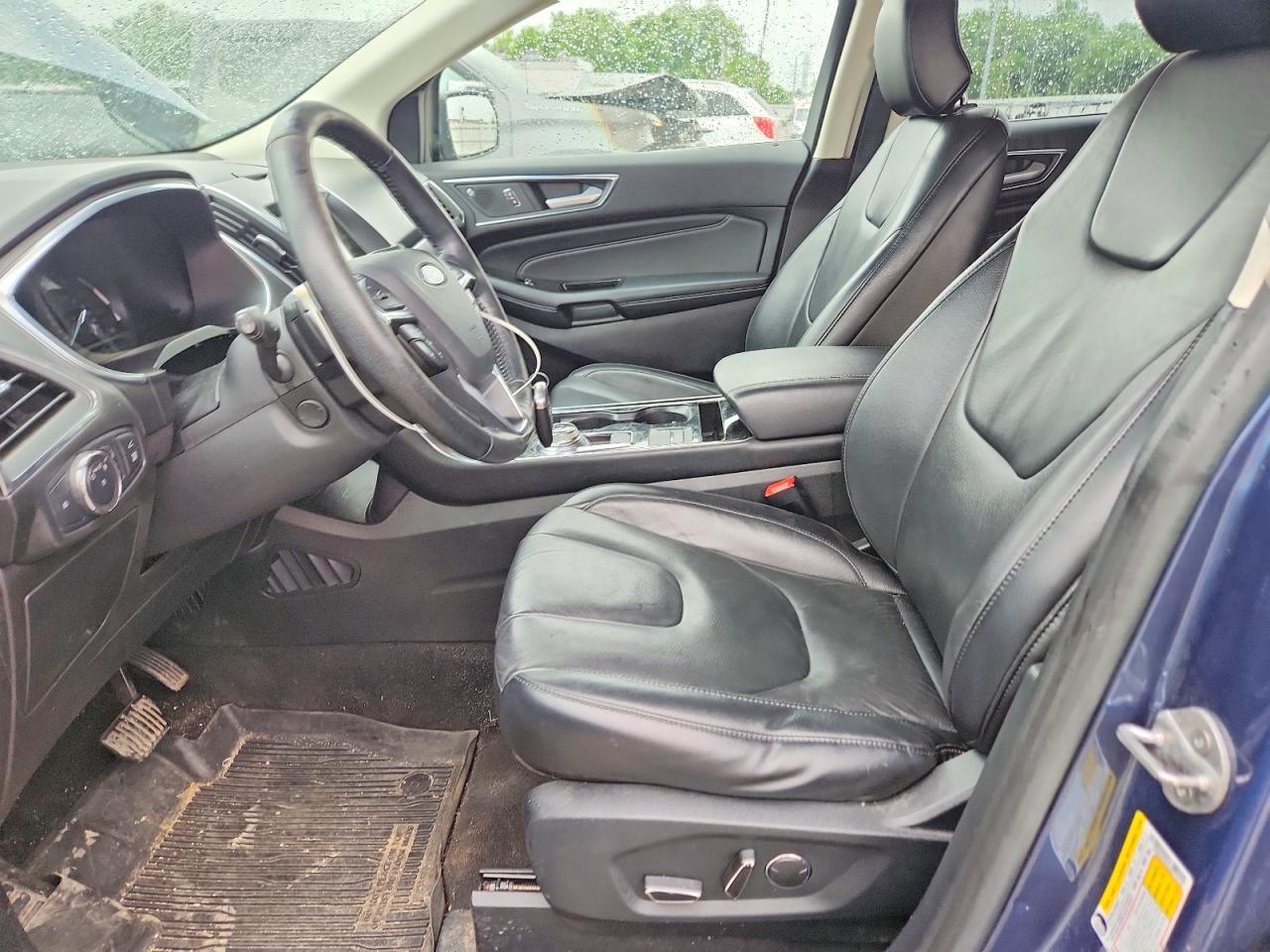 Ford Edge Titanium
