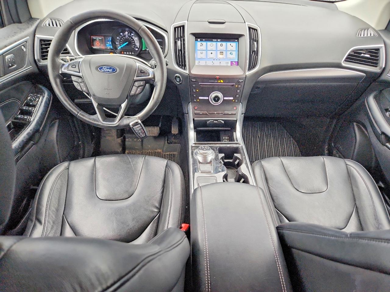 Ford Edge Titanium