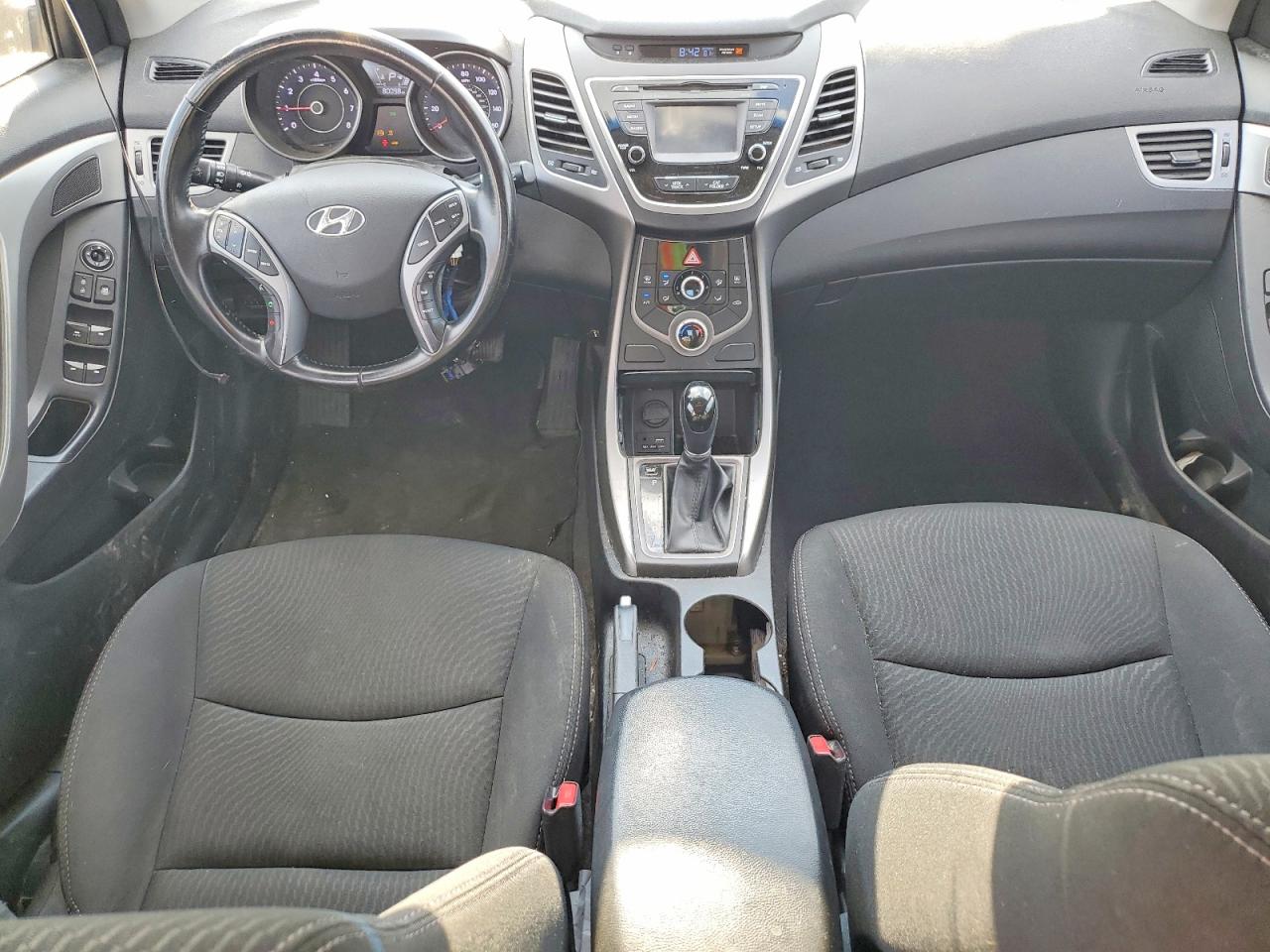 Hyundai ELANTRA Se