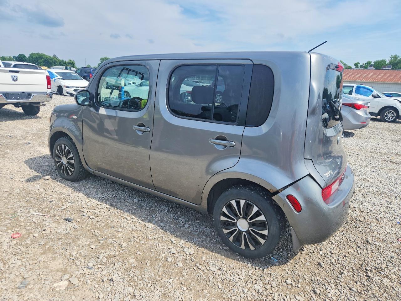 Nissan cube 1.8