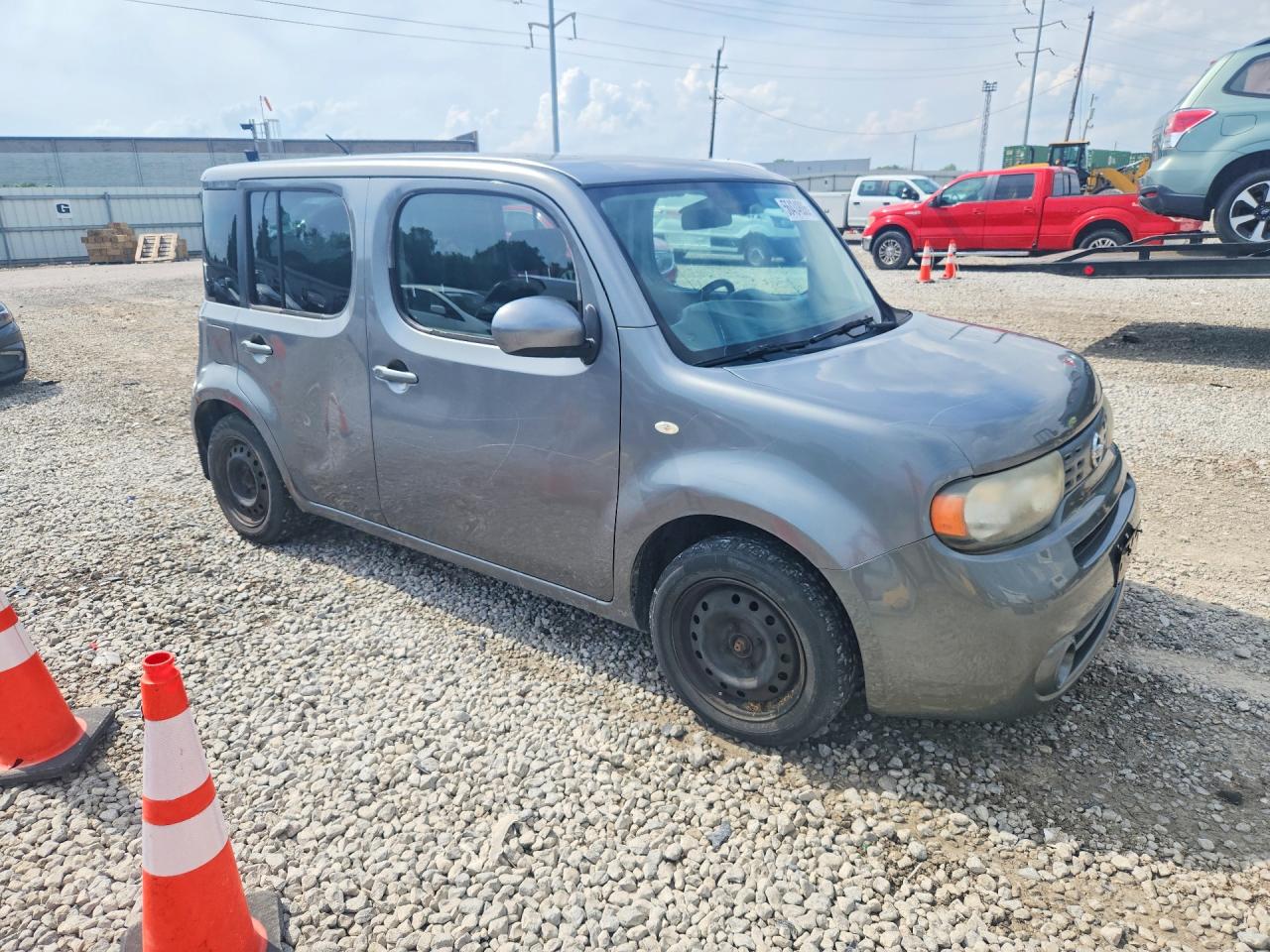 Nissan cube 1.8